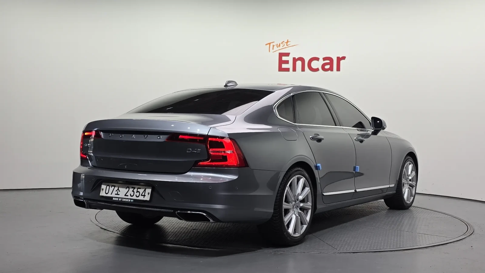 Volvo S90 D4 !ПЪЛНО ОБОРУДBАНЕ!, снимка 2 - Автомобили и джипове - 54941448