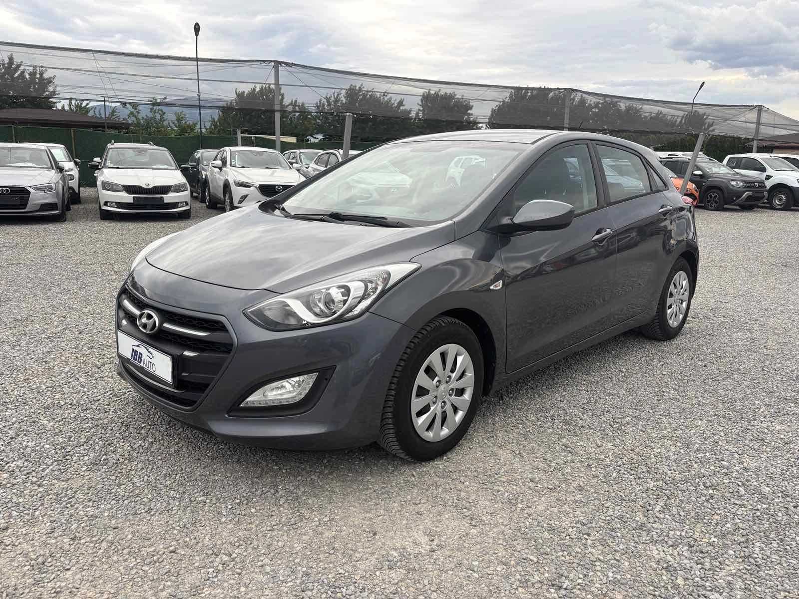 Hyundai I30 1.6 , Euro 6, Нов Внос, снимка 2 - Автомобили и джипове - 55259946