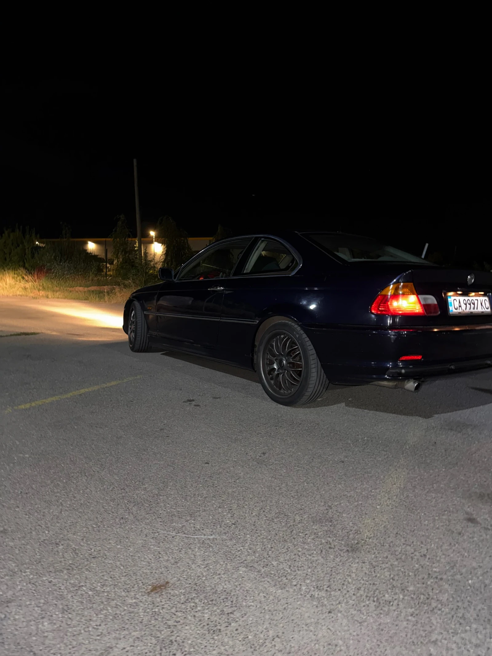 BMW 318, снимка 6 - Автомобили и джипове - 55605773