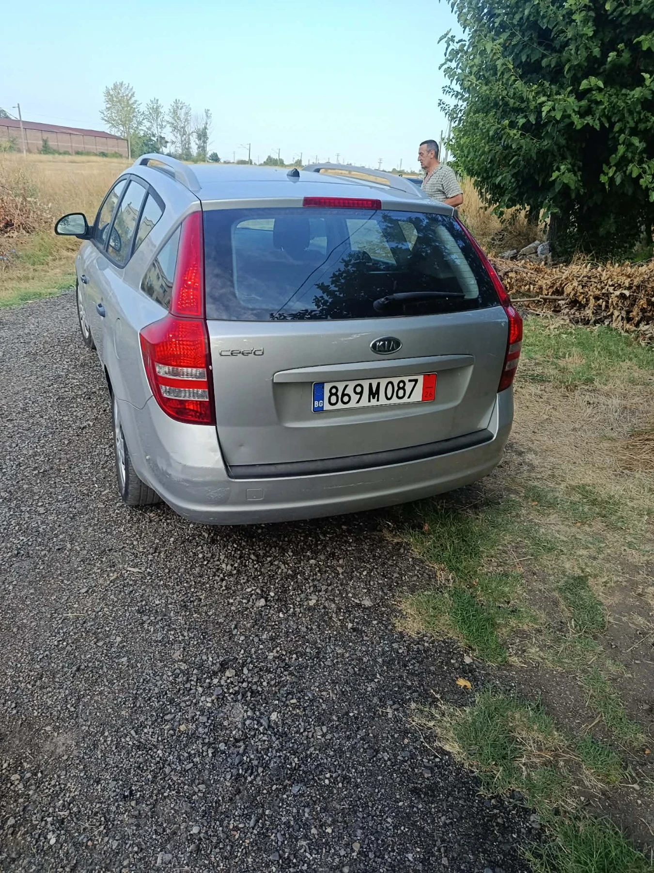 Kia Ceed 1.6, снимка 5 - Автомобили и джипове - 55679729