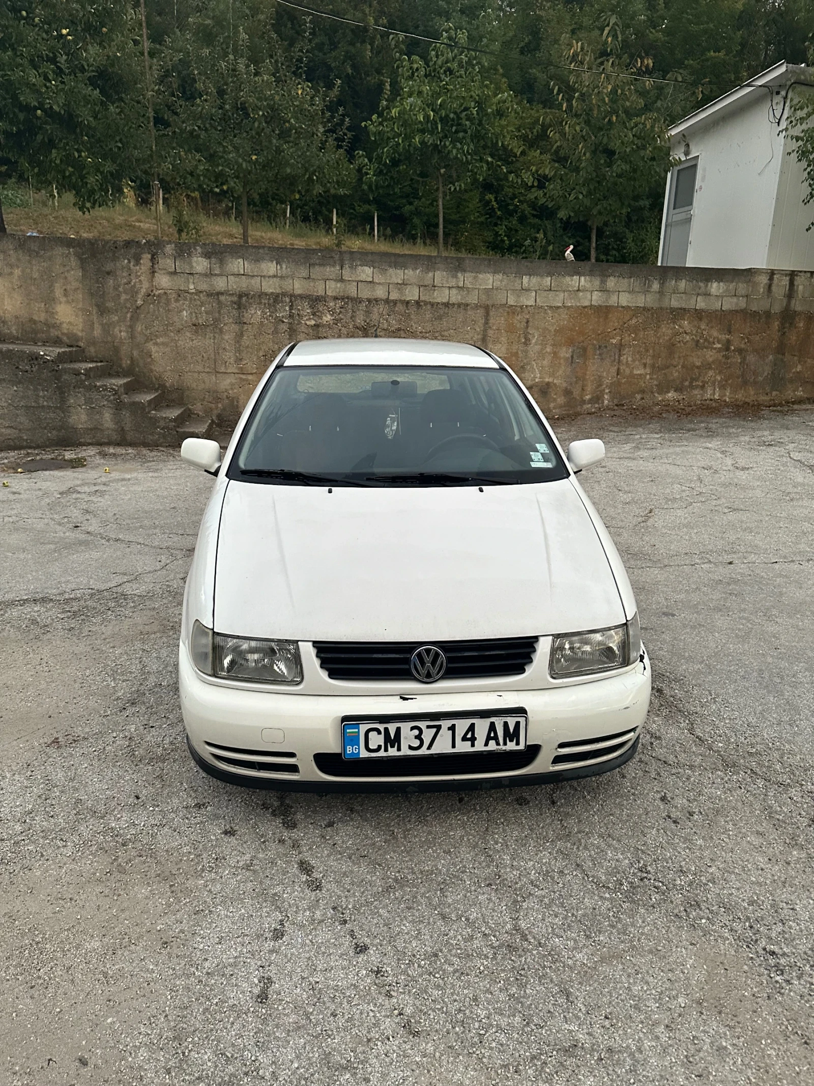 VW Polo 1.6, снимка 2 - Автомобили и джипове - 56005894