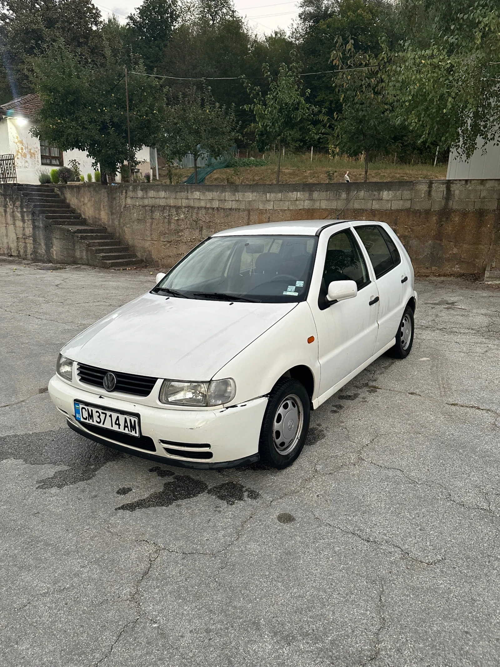 VW Polo 1.6, снимка 3 - Автомобили и джипове - 56005894
