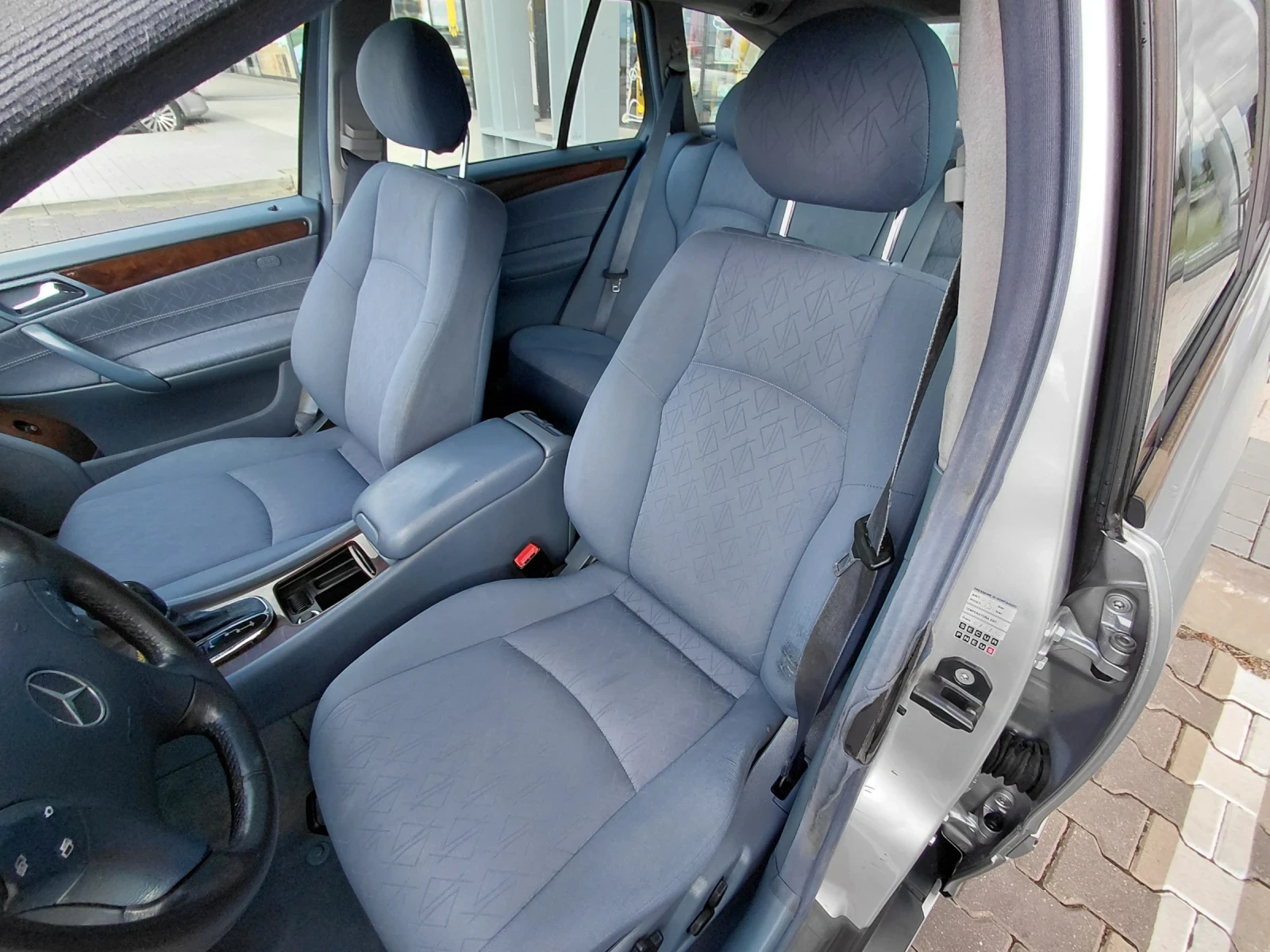 Mercedes-Benz C 220 S203, снимка 13 - Автомобили и джипове - 56242967