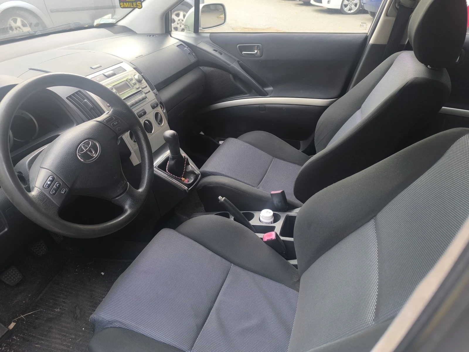 Toyota Corolla verso, снимка 5 - Автомобили и джипове - 56557758