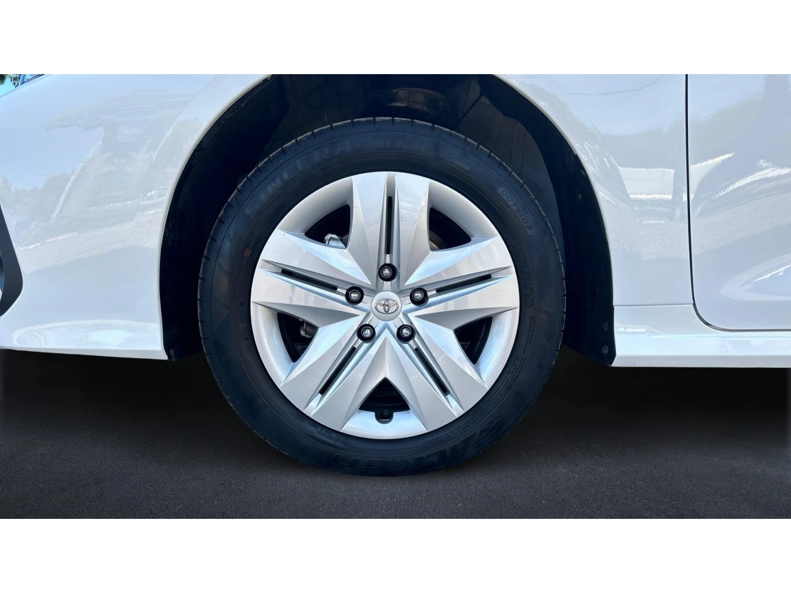 Toyota Corolla ������� ������ �� 265   | Mobile.bg � ����������� 16