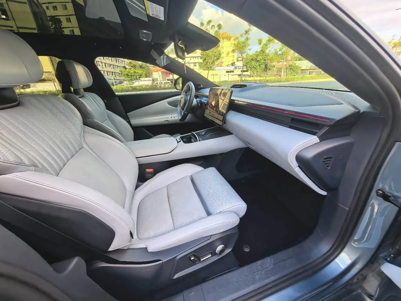 LynkCo 10 95kWh 702km AWD Smart Drive Ultra | Mobile.bg � ����������� 7