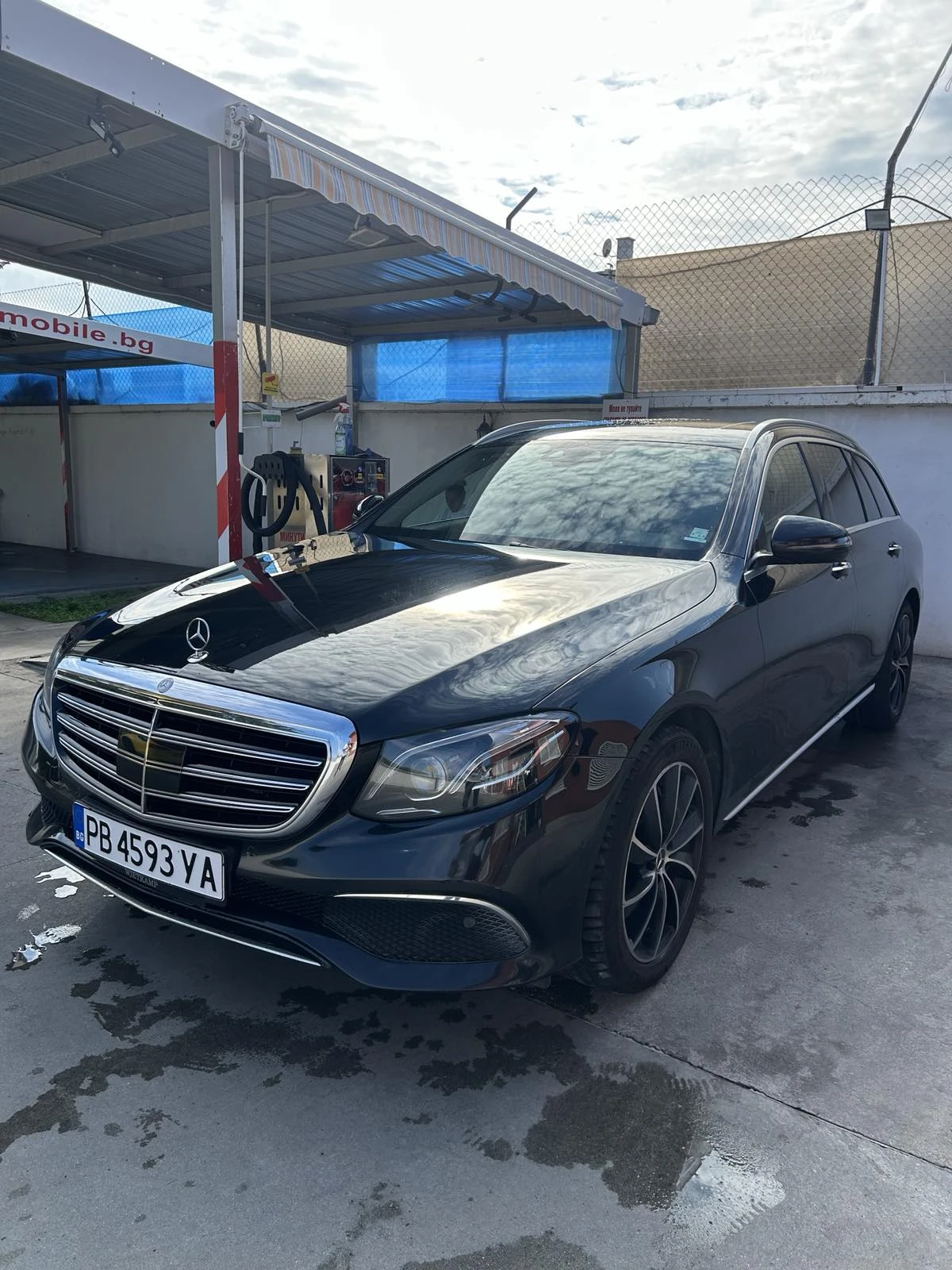 Mercedes-Benz E 350 LUXURY/EXCLUSIVE LINE/ FULL EXTRAS, снимка 3 - Автомобили и джипове - 56660131