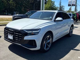 Audi Q8 * Progressiv * ОБДУХ * ПАНО * KEYLESS * CARFAX, снимка 1