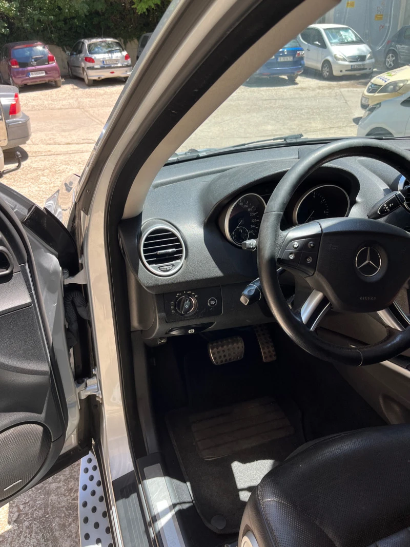 Mercedes-Benz ML 500 W164, снимка 7 - Автомобили и джипове - 46718533