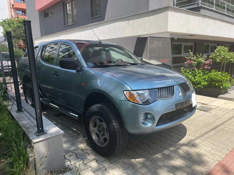 Mitsubishi L200 2.5, TDI, 136кс, перфектен, снимка 1 - Автомобили и джипове - 47199597