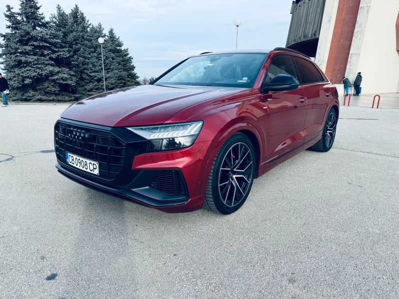 Audi Q8, снимка 1 - Автомобили и джипове - 48355951