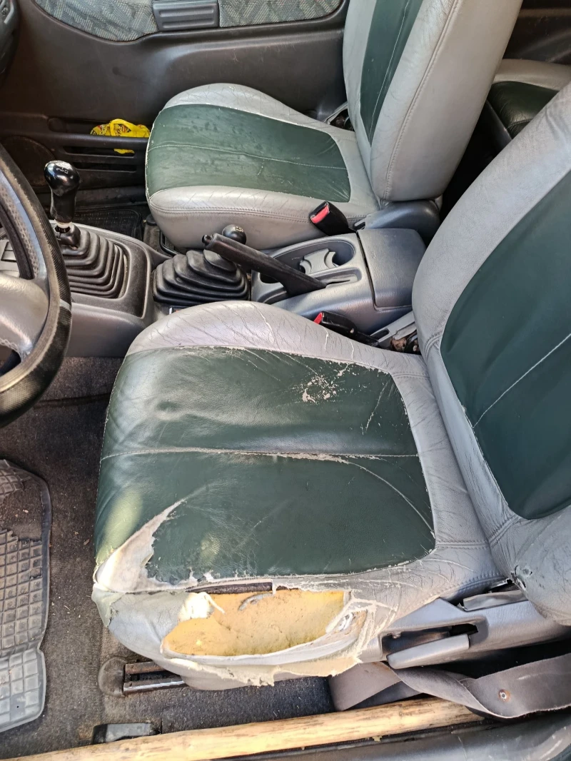 Suzuki Grand vitara, снимка 4 - Автомобили и джипове - 52578357