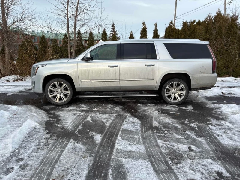 Cadillac Escalade * Premium Luxury * CARFAX * БЕЗ ПЪРВОНАЧАЛНА ВНОСК, снимка 2 - Автомобили и джипове - 53033584