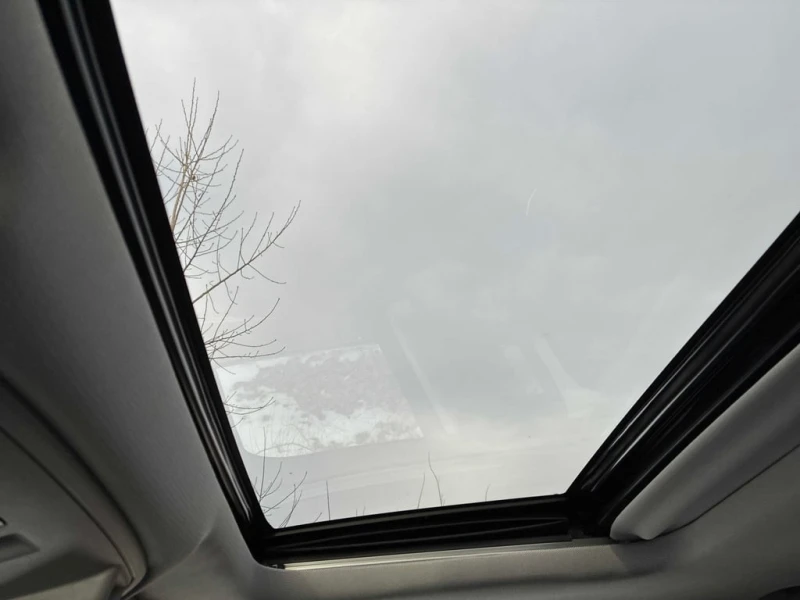 Cadillac Escalade * Premium Luxury * CARFAX * БЕЗ ПЪРВОНАЧАЛНА ВНОСК, снимка 14 - Автомобили и джипове - 53033584