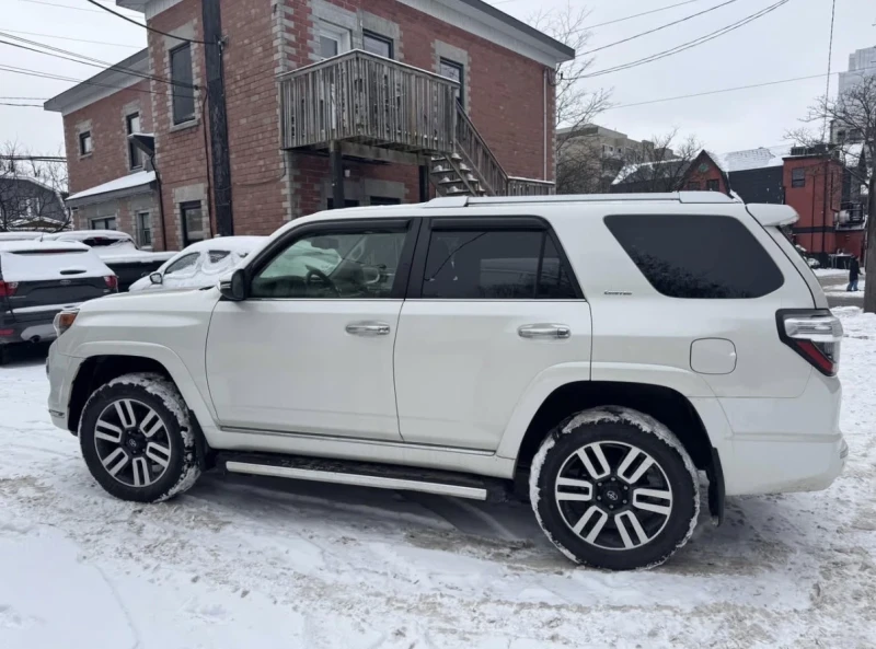 Toyota 4runner LIMITED * * 5 МЕСТА * * CARFAX * * АВТО КРЕДИТ * *, снимка 2 - Автомобили и джипове - 53214492