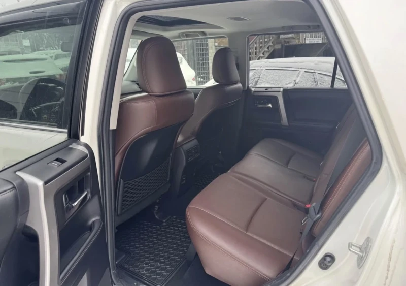 Toyota 4runner LIMITED * * 5 МЕСТА * * CARFAX * * АВТО КРЕДИТ * *, снимка 9 - Автомобили и джипове - 53214492