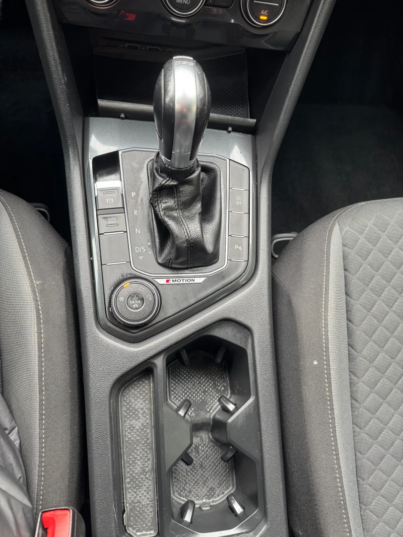 VW Tiguan 4Motion* ТОП* СОБСТВЕН ЛИЗИНГ, снимка 14 - Автомобили и джипове - 53365500