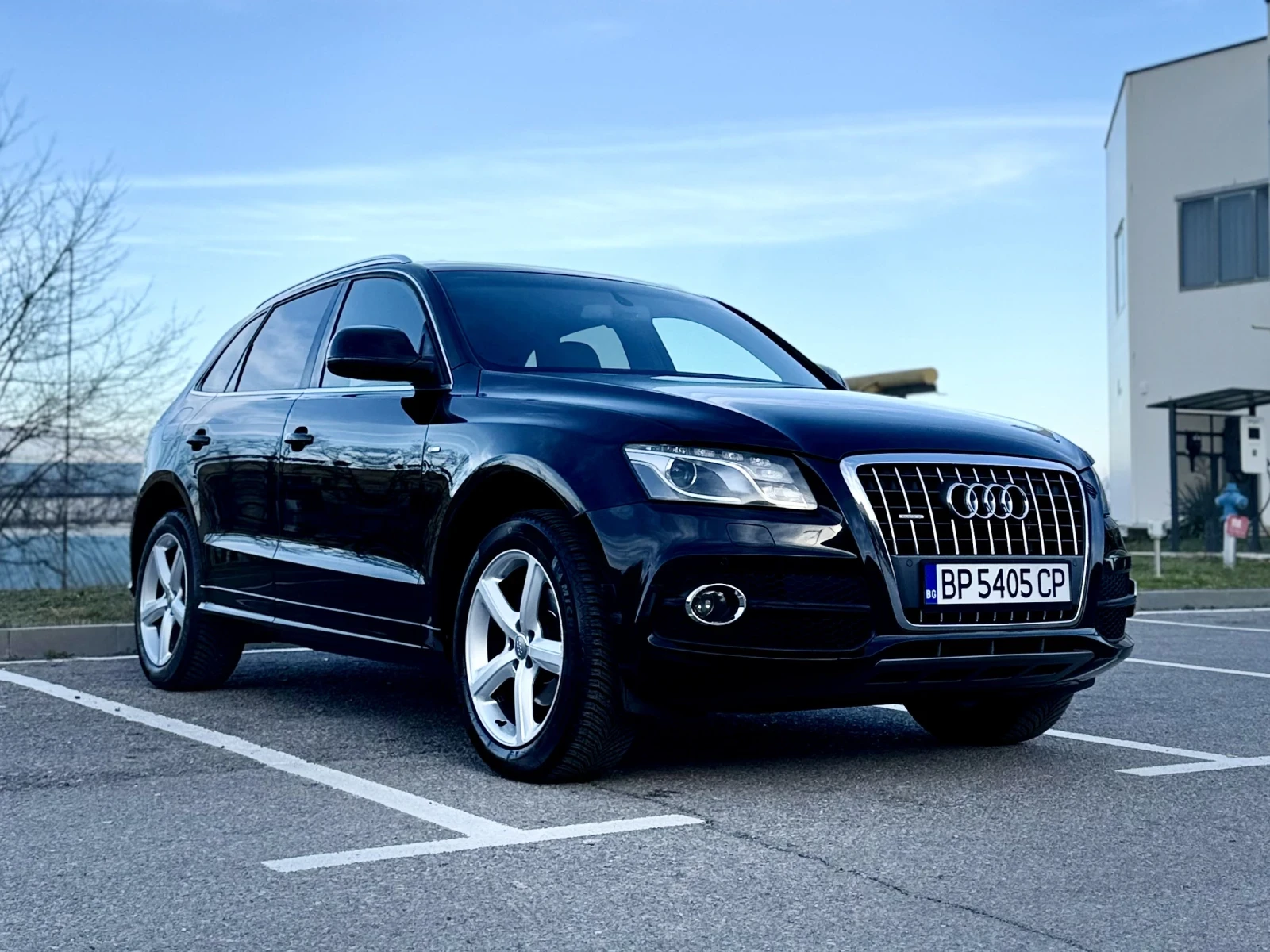 Audi Q5 2.0 - изображение 2