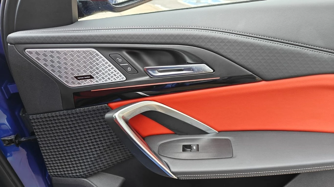 BMW X2 * xDrive28i * CARFAX * ��� ������������ ������ | Mobile.bg � ����������� 17