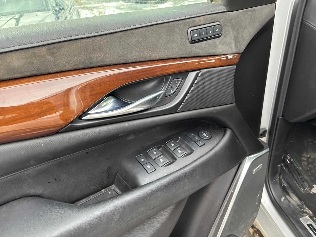 Cadillac Escalade * Premium Luxury * CARFAX * ��� ������������ ����� | Mobile.bg � ����������� 13