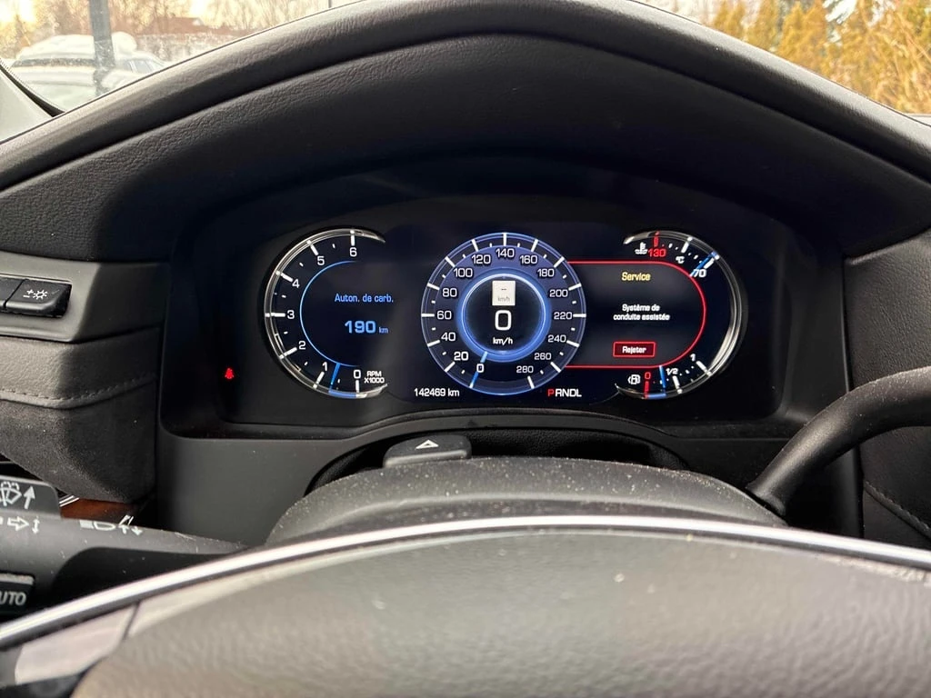 Cadillac Escalade * Premium Luxury * CARFAX * ��� ������������ ����� | Mobile.bg � ����������� 8