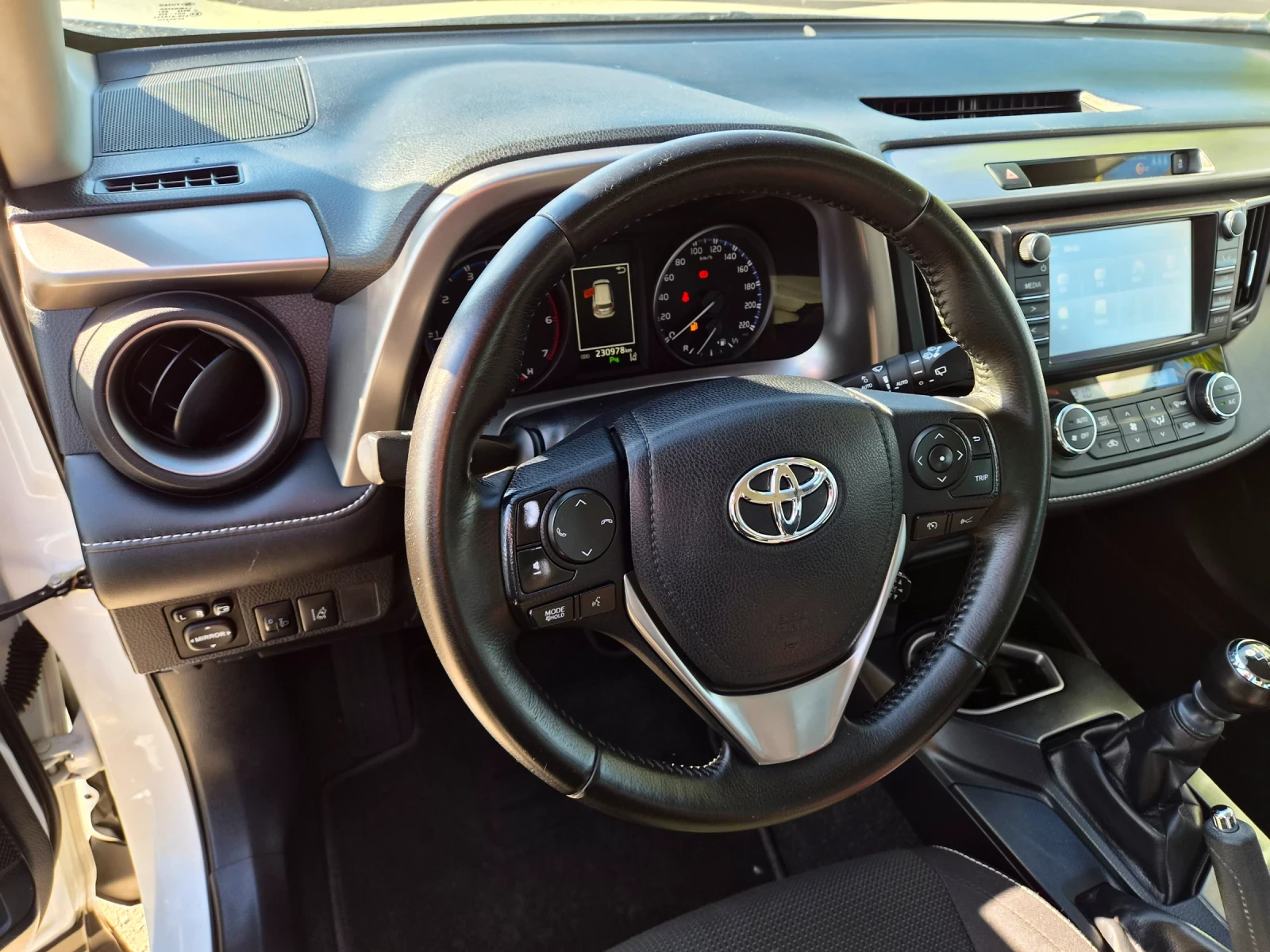 Toyota Rav4 2.0Diesel 143ps., снимка 11 - Автомобили и джипове - 54547257