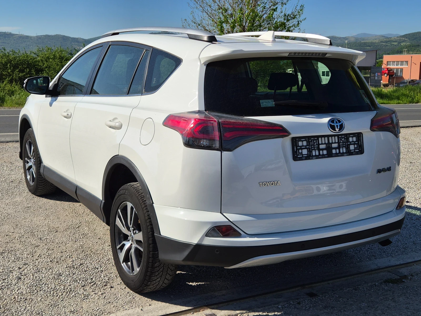 Toyota Rav4 2.0Diesel 143ps., снимка 5 - Автомобили и джипове - 54547257