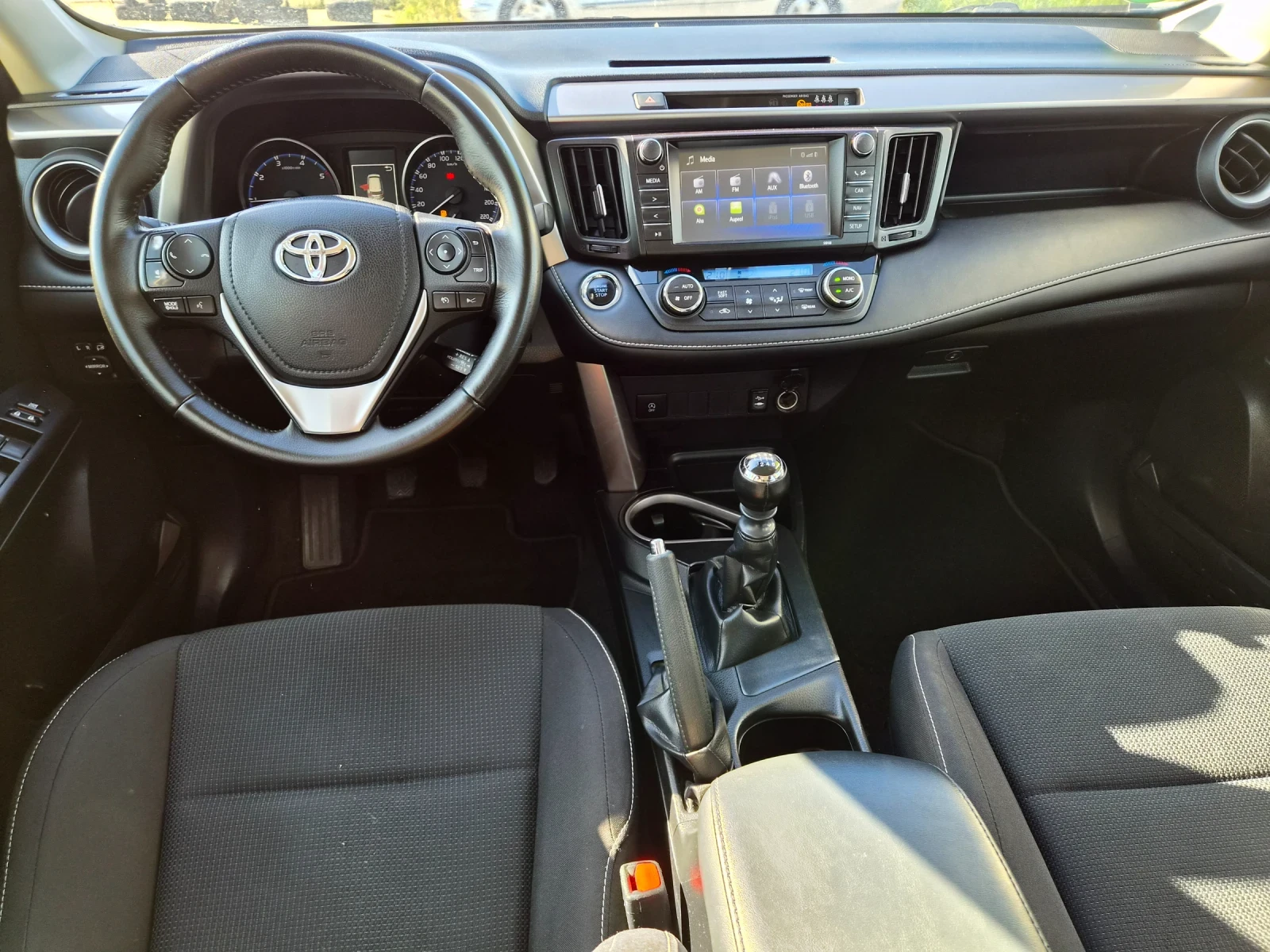 Toyota Rav4 2.0Diesel 143ps., снимка 9 - Автомобили и джипове - 54547257