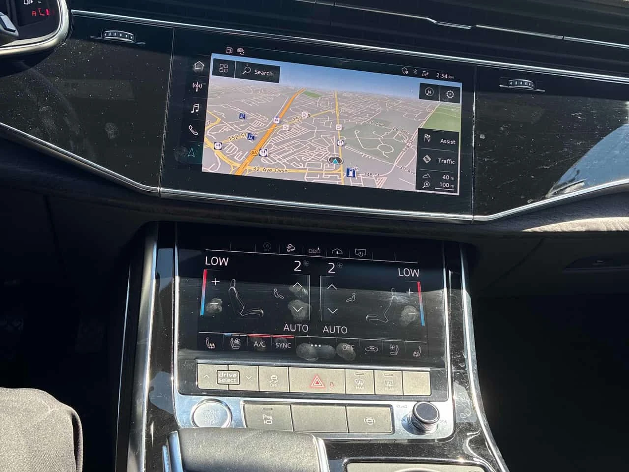 Audi Q8 * Progressiv * ОБДУХ * ПАНО * KEYLESS * CARFAX, снимка 9 - Автомобили и джипове - 54647781