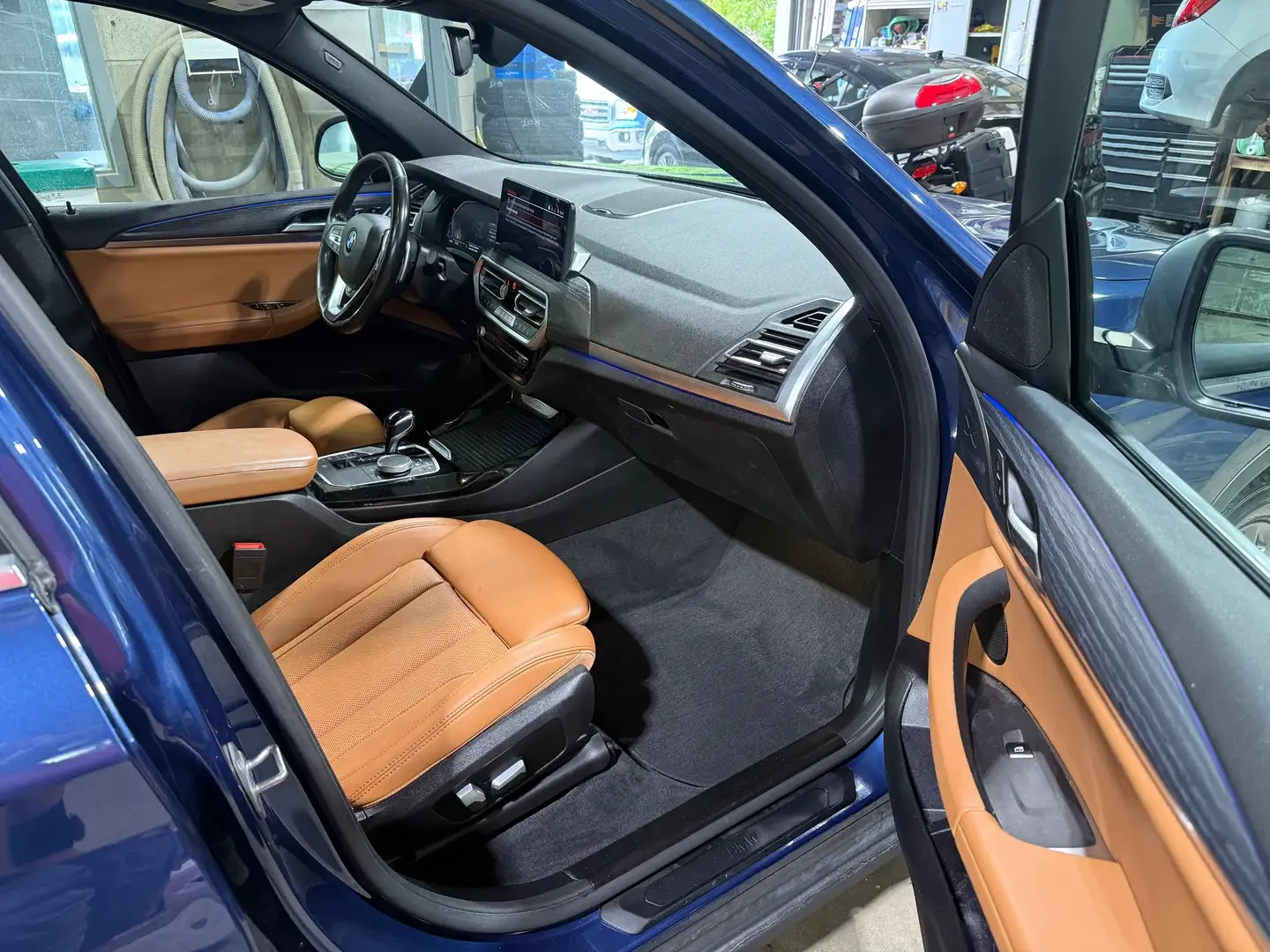 BMW X3 ПОДГРЕВ* 360КАМЕРА* LANE* ASSIST* ПАНОРАМА* , снимка 7 - Автомобили и джипове - 54942124