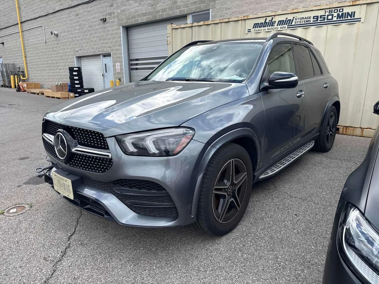 Mercedes-Benz GLE 350 AMG PACK* CARFAX * ОПЦИЯ ЗА ФИНАНСИРАНЕ, снимка 2 - Автомобили и джипове - 55016149