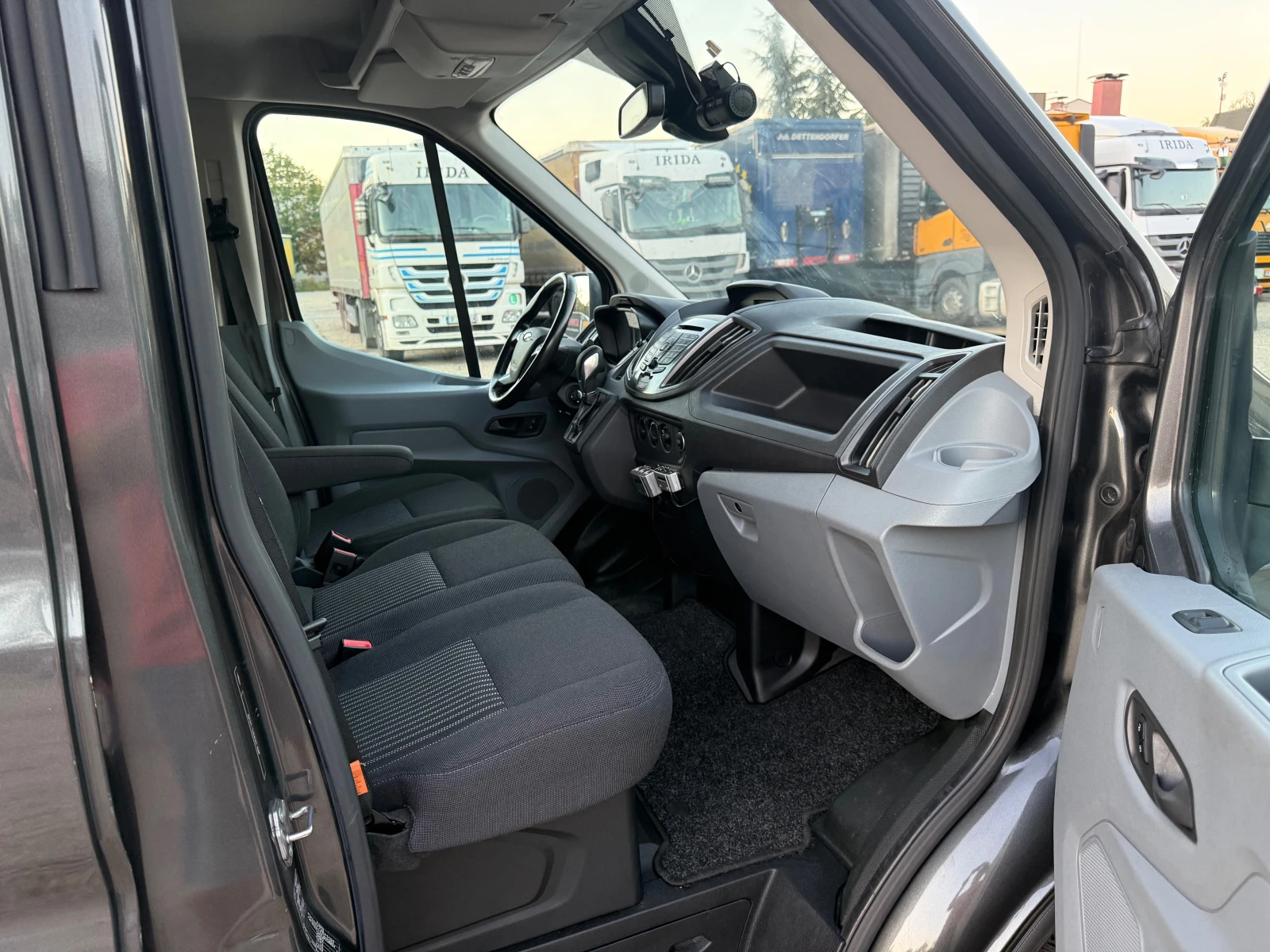 Ford Transit 2.0TDCI Automatic  - изображение 9