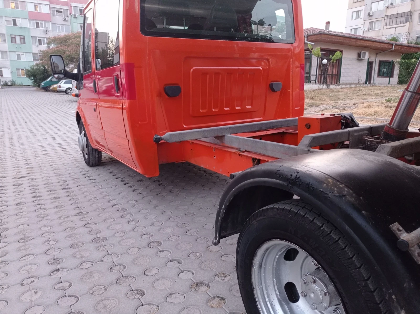 Ford Transit 2.4 ТРИСТРАНЕН - изображение 9
