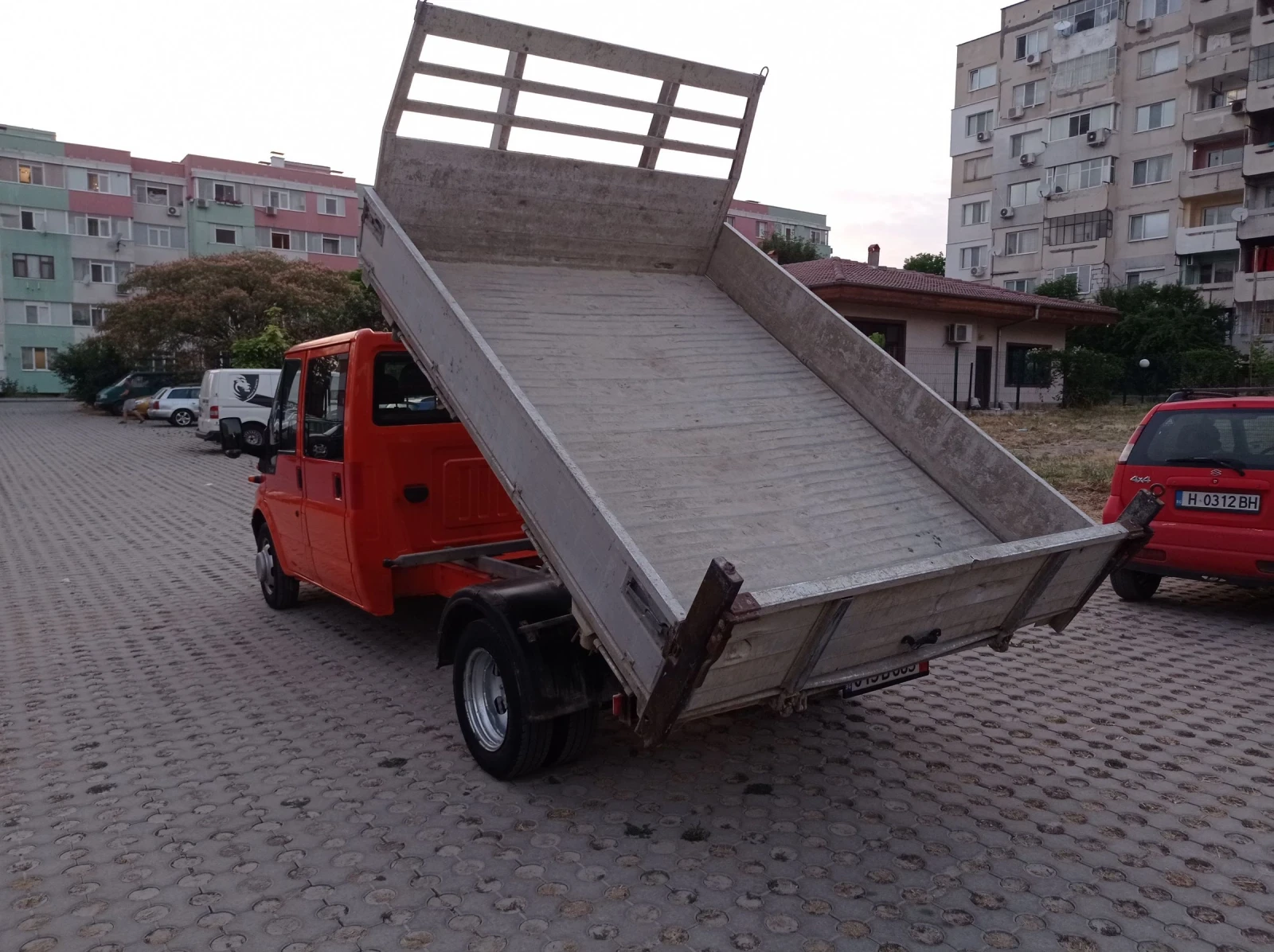 Ford Transit 2.4 ТРИСТРАНЕН - изображение 4