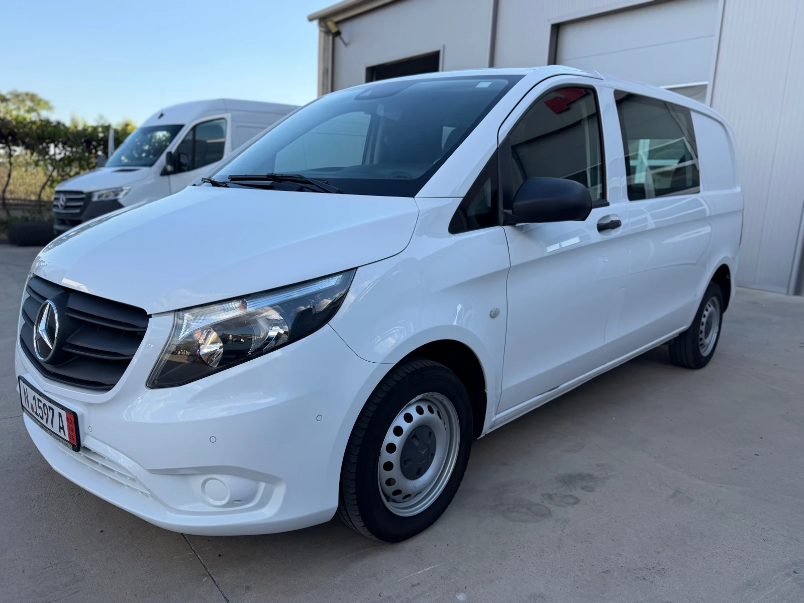 Mercedes-Benz Vito 114!FULL!НОВ!DISTRONIC+ !9G-TRONIC!, снимка 4 - Бусове и автобуси - 55980576