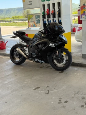 Обява за продажба на Suzuki Gsxr 750 K7 ~9 500 лв. - изображение 9