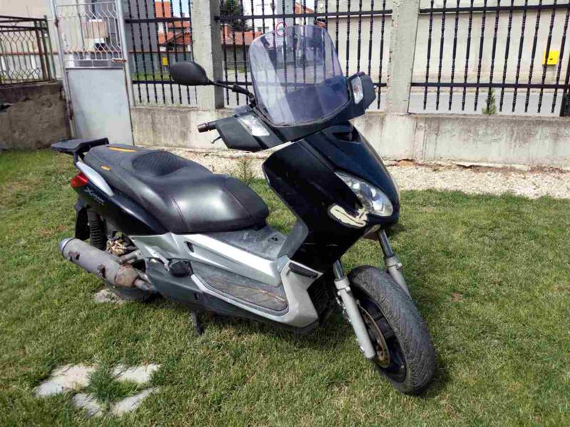 Yamaha X-max 250, снимка 4 - Мотоциклети и мототехника - 42380485