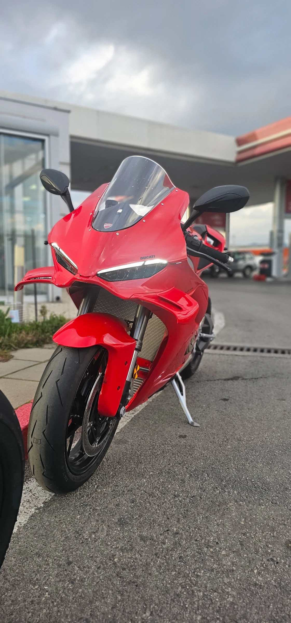Ducati Panigale Ducati Panigale V4   НОВ, 500 км, 3 месеца - изображение 5