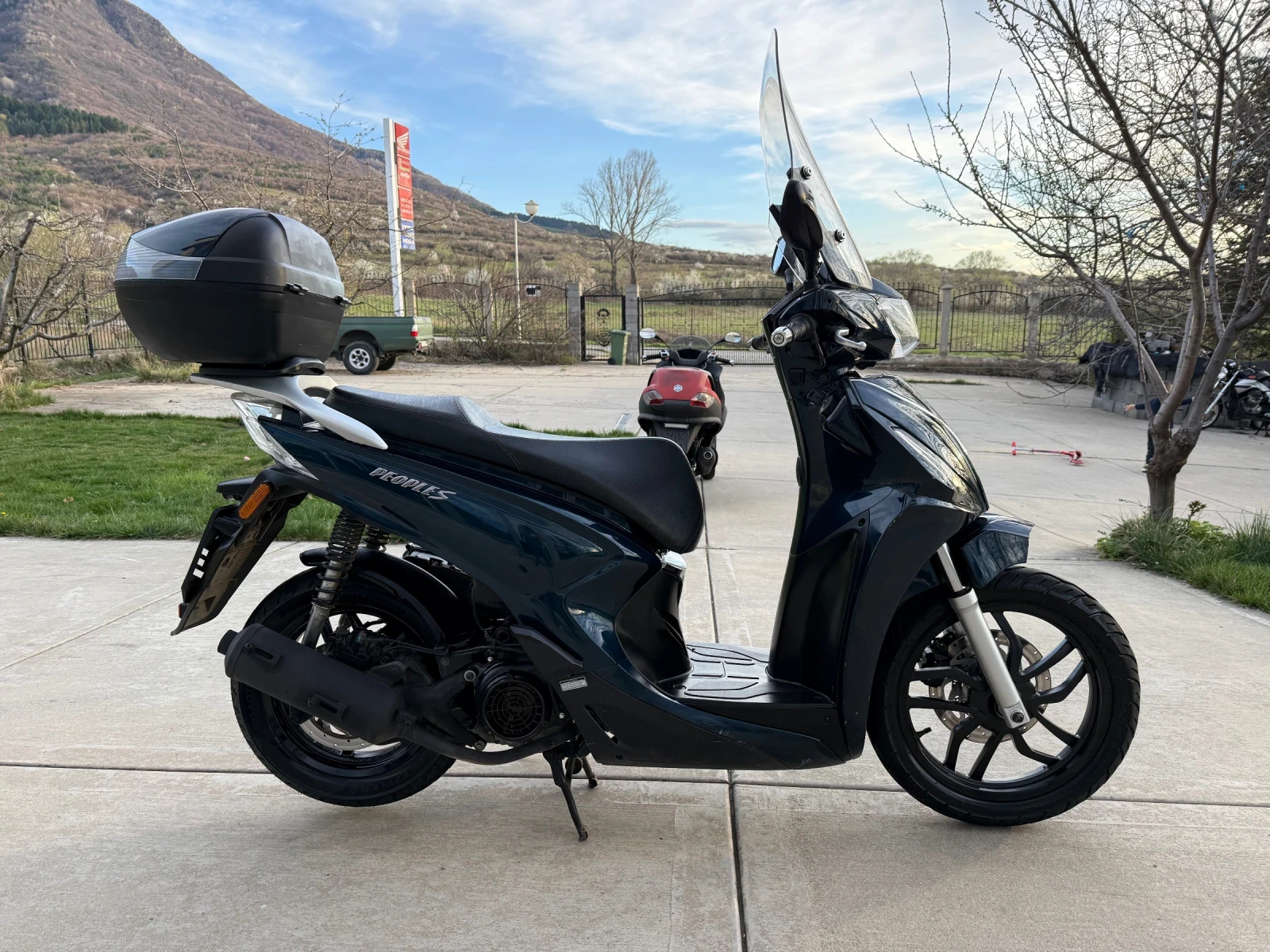 Kymco People 2024 200i ABS 15000km !, снимка 5 - Мотоциклети и мототехника - 54114726