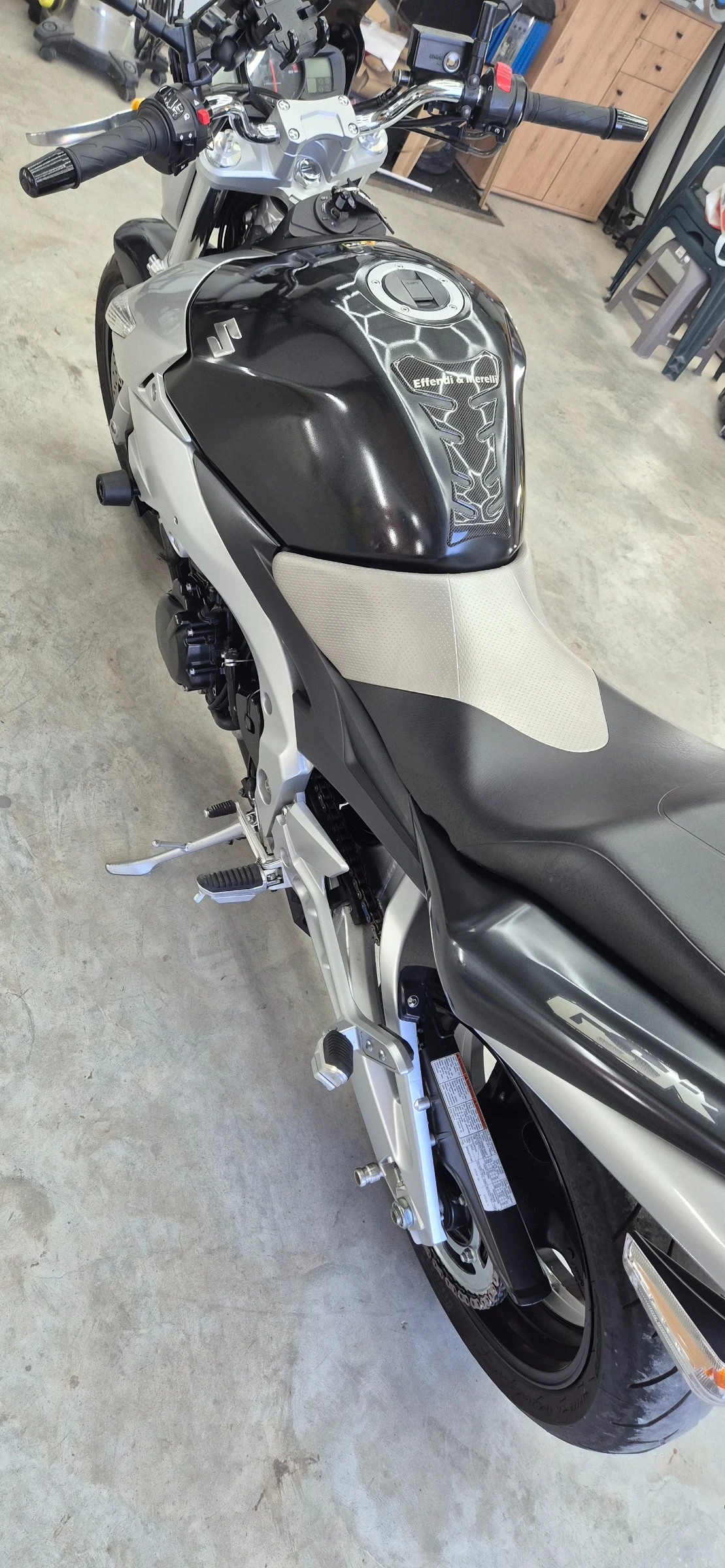 Suzuki Gsr, снимка 6 - Мотоциклети и мототехника - 55783771