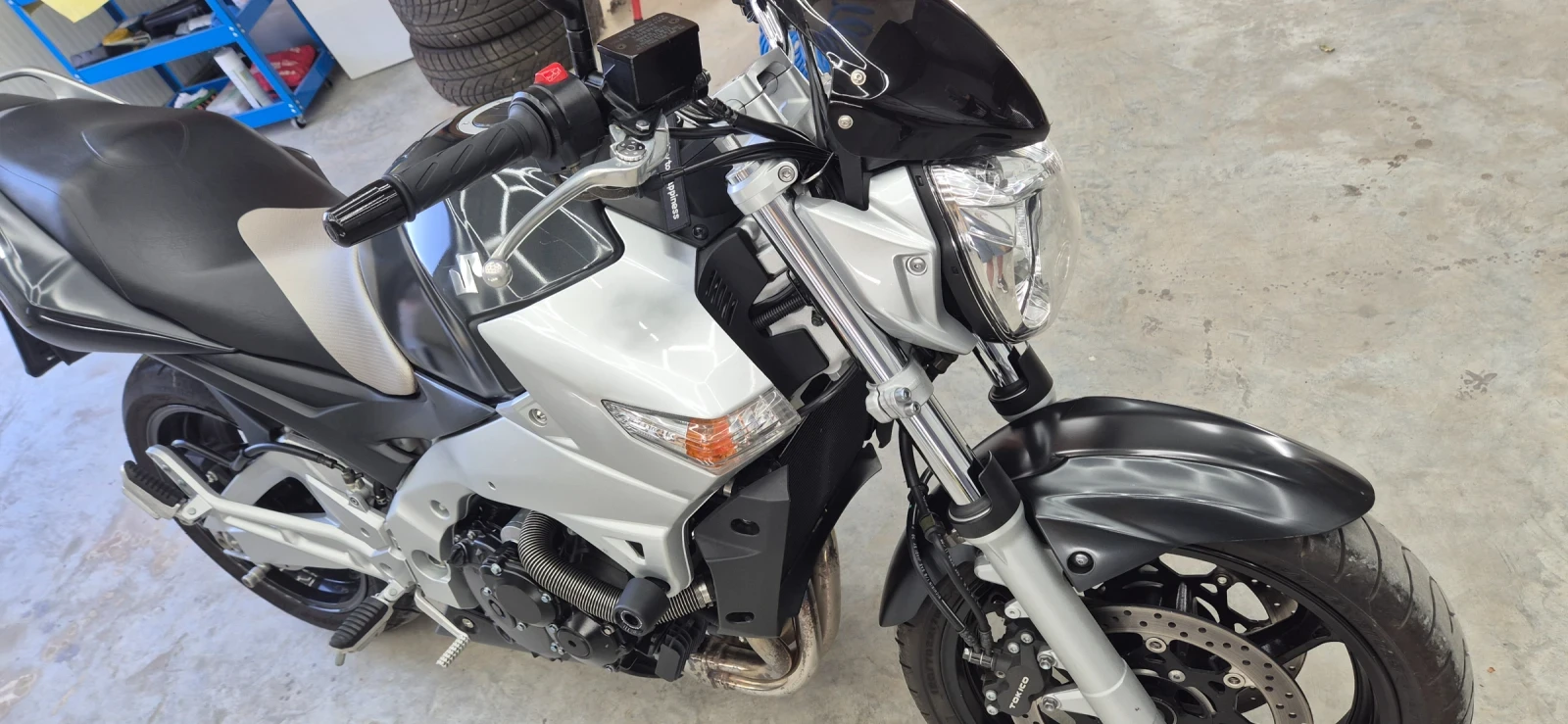 Suzuki Gsr