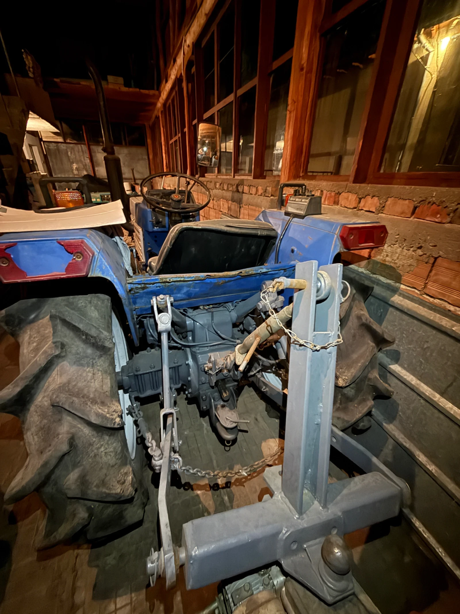 Трактор ISEKI, снимка 1