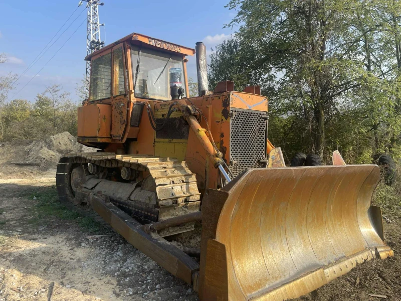 Булдозер Cat Hanomag D 600 C, снимка 7 - Индустриална техника - 52487429