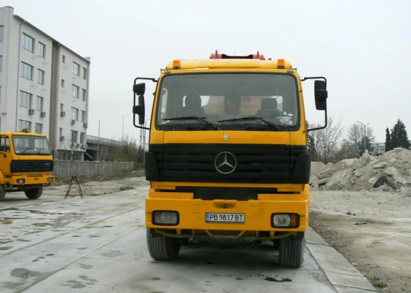 Бетон помпа Mercedes-Benz PUTZMASTER 52 M, снимка 3 - Индустриална техника - 5243753