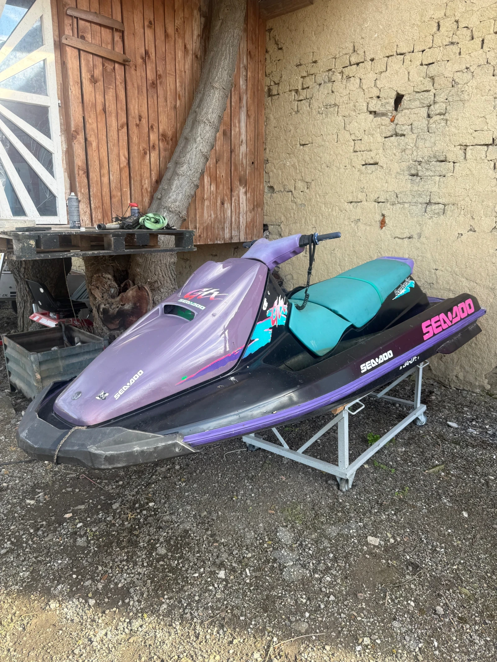 Джет Bombardier Sea Doo