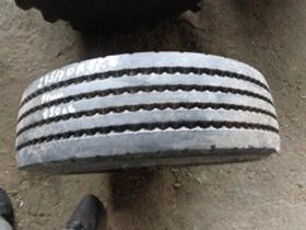 Гуми, снимка 2