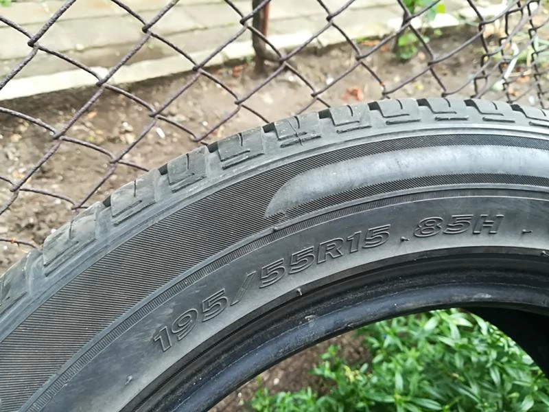 Гуми Летни 195/55R15, снимка 5 - Гуми и джанти - 22295620