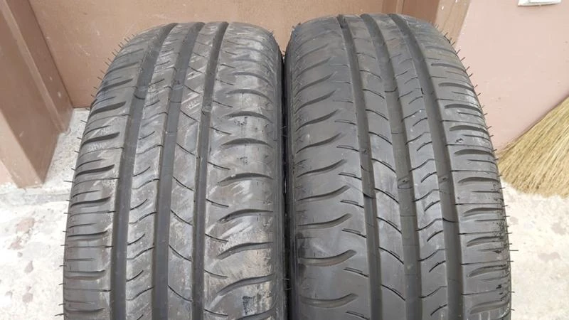 Гуми Летни 185/60R15, снимка 1 - Гуми и джанти - 27926600