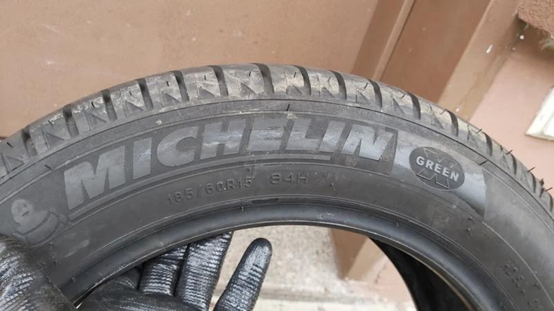 Гуми Летни 185/60R15, снимка 7 - Гуми и джанти - 27926600