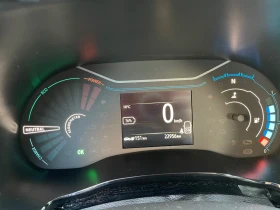 Dacia Spring Comfort Plus, снимка 10